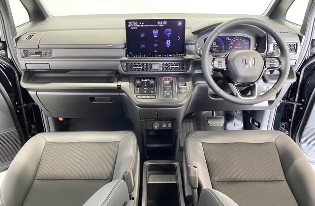 ホンダステップワゴンe:HEV スパーダ