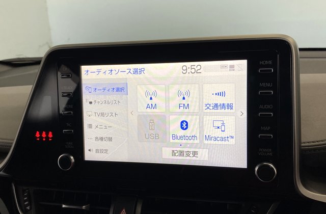 トヨタCHRハイブリッドG