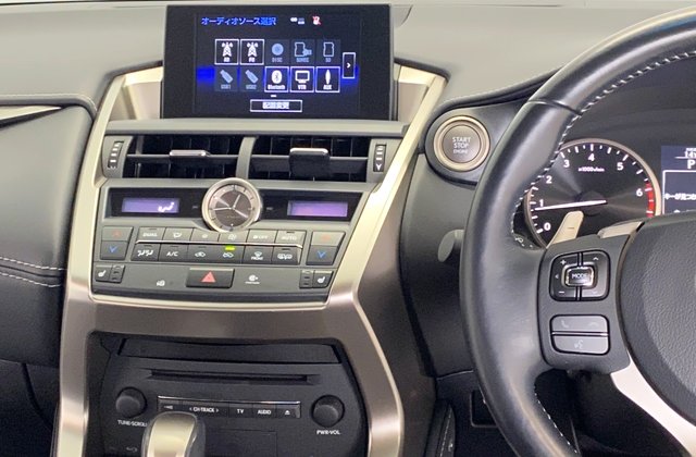 レクサスNX200t アーバンスタイル