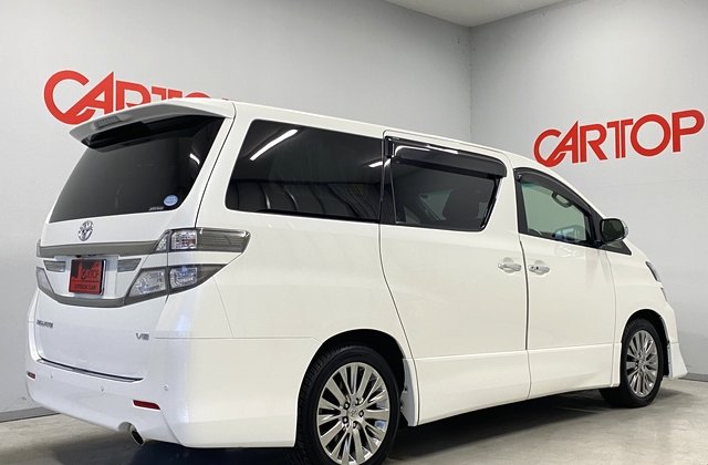 トヨタヴェルファイア3.5Z ゴールデンアイズ