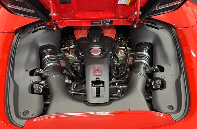 フェラーリ488スパイダーF1 DCT