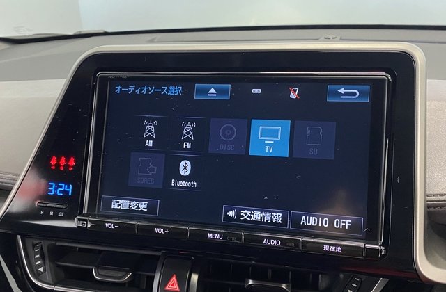 トヨタCHRハイブリッドG