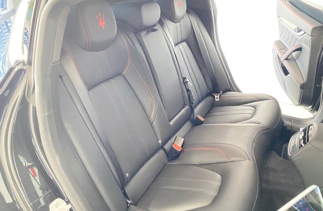 マセラティギブリS グランスポーツ