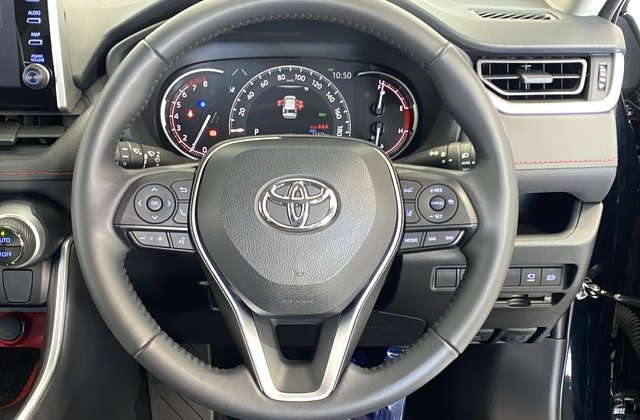 トヨタRAV4アドベンチャー オフロードパッケージ