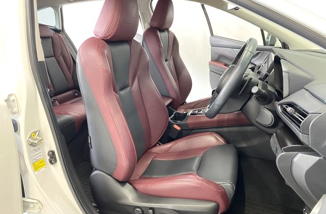 スバルレヴォーグSTI スポーツEX