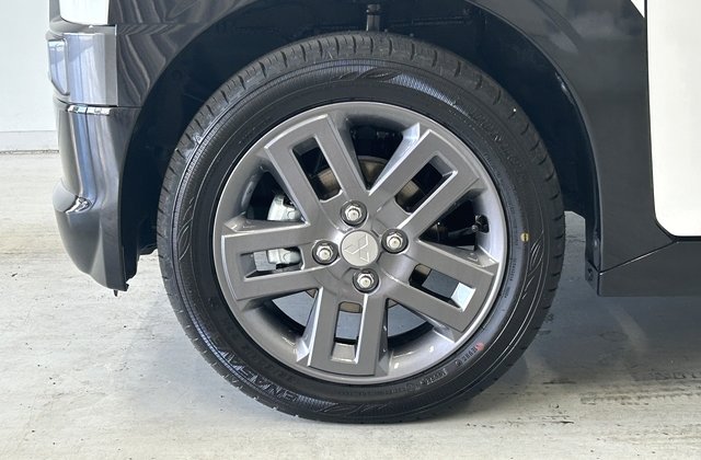 ミツビシデリカミニTプレミアム 4WD