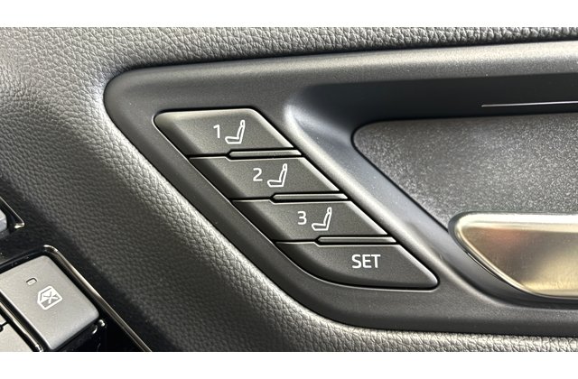 トヨタランドクルーザーZX