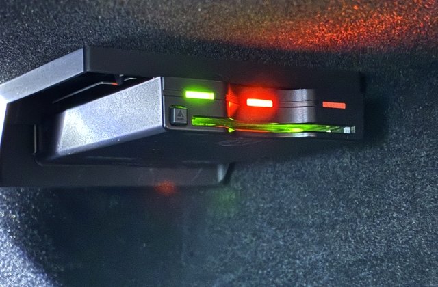 アウディR84.2FSIクワトロ