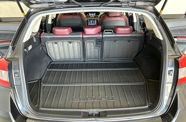 スバルレヴォーグ1.6STI スポーツアイサイト