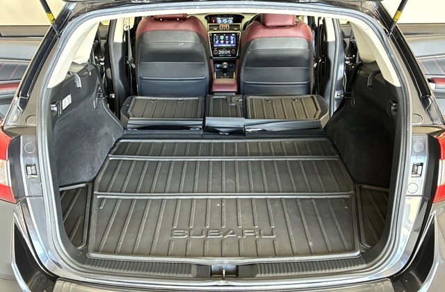 スバルレヴォーグ1.6STI スポーツアイサイト