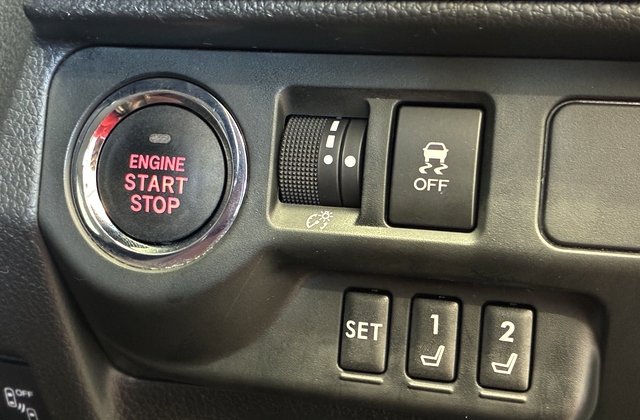 スバルレヴォーグ1.6STI スポーツアイサイト