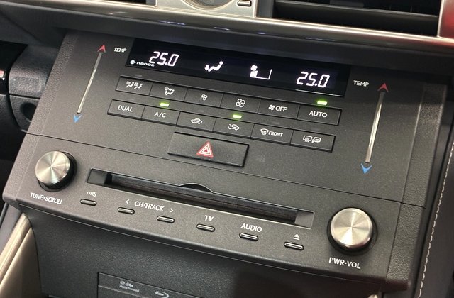 レクサスIS250 ベースグレード