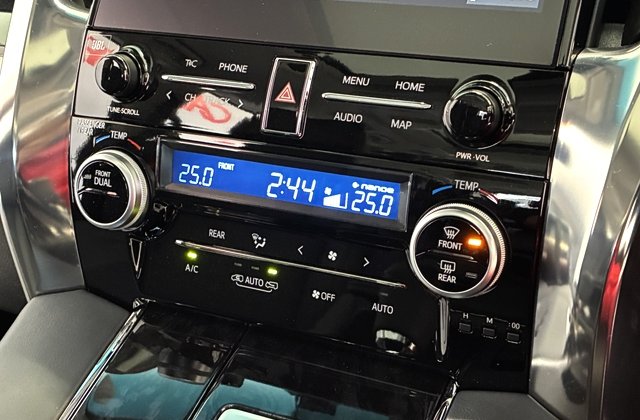 トヨタアルファードS Cパッケージ