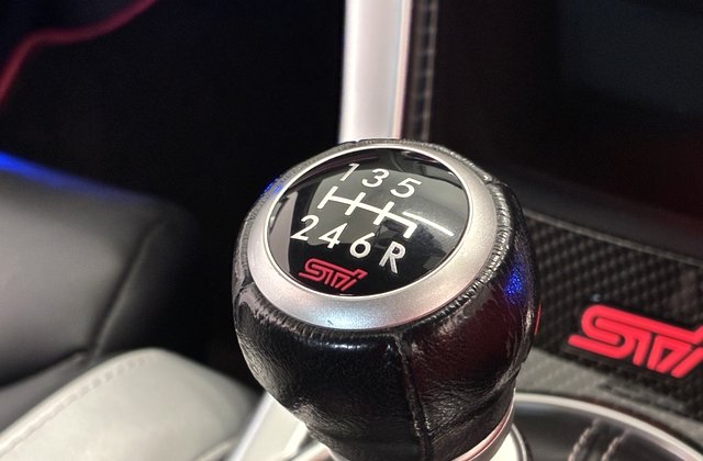 スバルWRXS207 アドバンストセーフティパッケージ