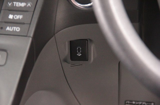 トヨタプリウスSツーリングセレクション