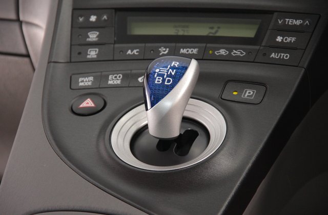 トヨタプリウスSツーリングセレクション