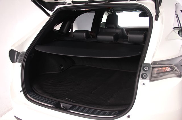 トヨタハリアープレミアムアドバンストパッケージ