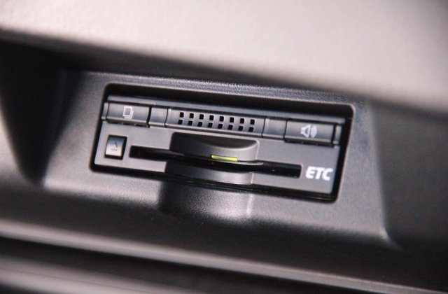 トヨタハリアープレミアムアドバンストパッケージ