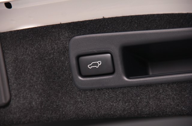 トヨタハリアープレミアムアドバンストパッケージ