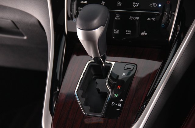 トヨタハリアープレミアムアドバンストパッケージ