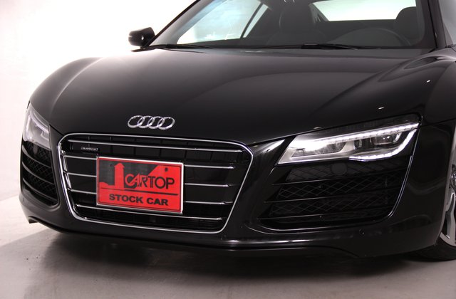 アウディR85.2FSIクワトロ