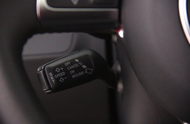 アウディR85.2FSIクワトロ